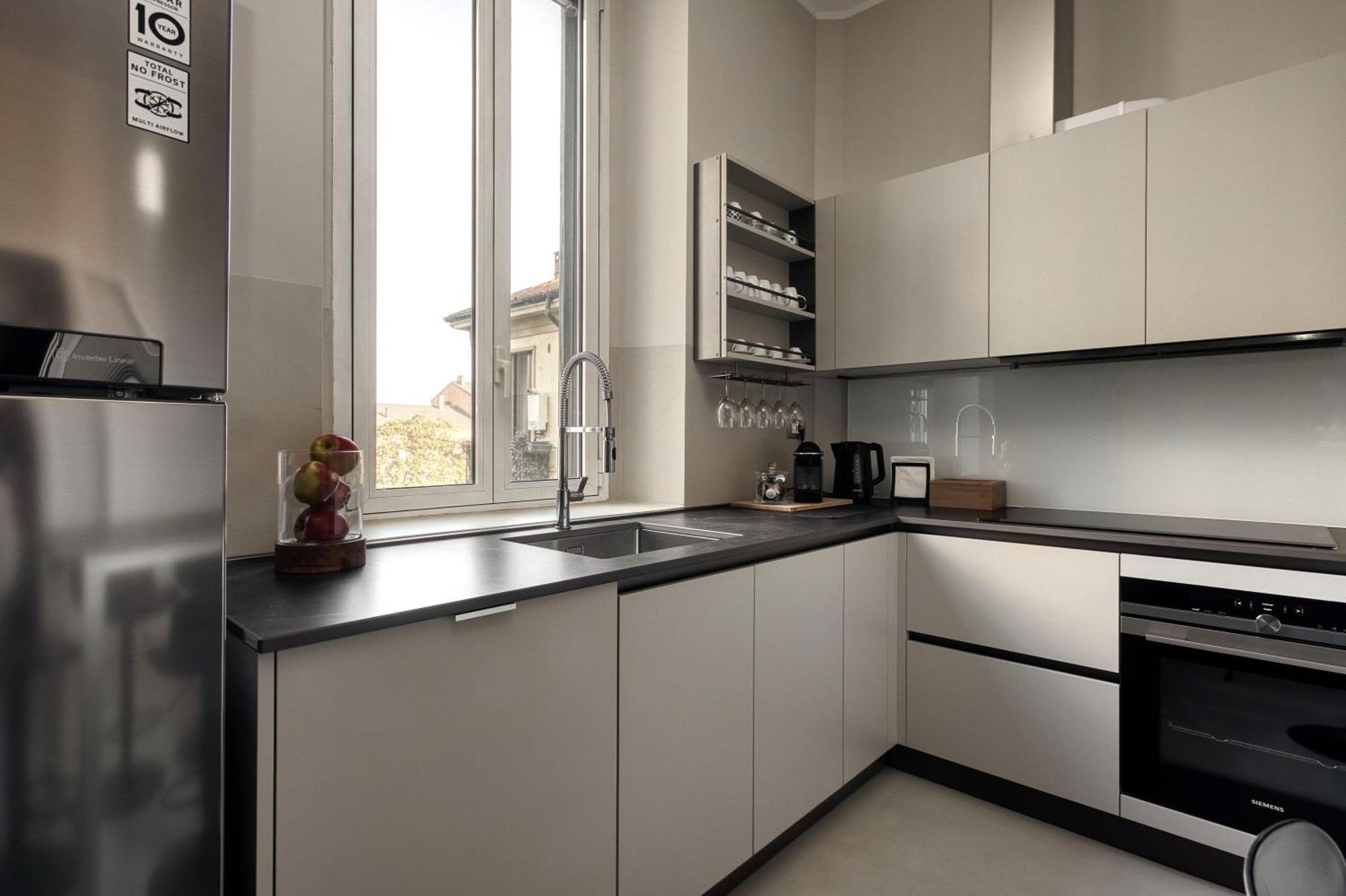 Navigli, 90 Square Meters, Free Parking Ripa Ticinese Apartman Milánó Kültér fotó