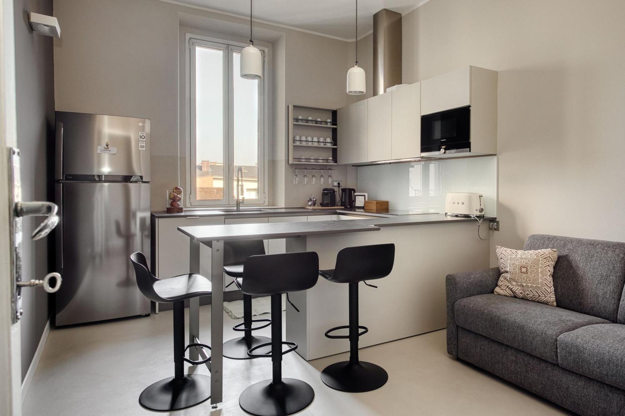 Navigli, 90 Square Meters, Free Parking Ripa Ticinese Apartman Milánó Kültér fotó